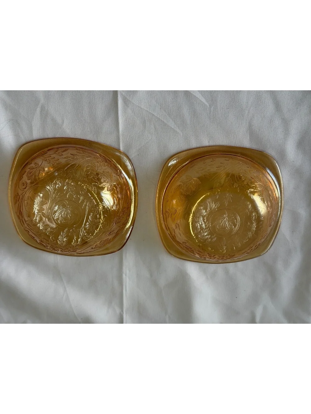 Federal Sharon Cabbage Rose Golden Glo Amber Depression Glass Berry Bowls Set 2